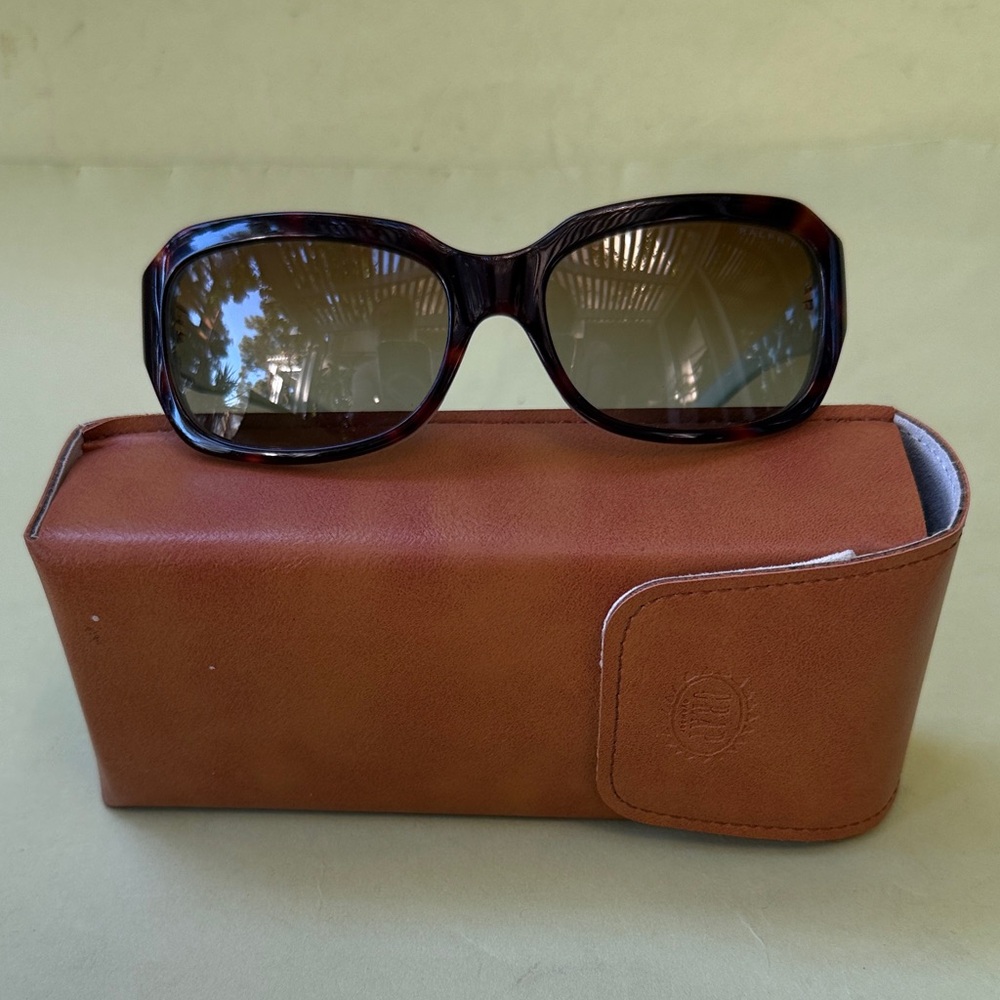 Tortoise Shell Ralph Lauren Polarized Sunglasses with Gold trim